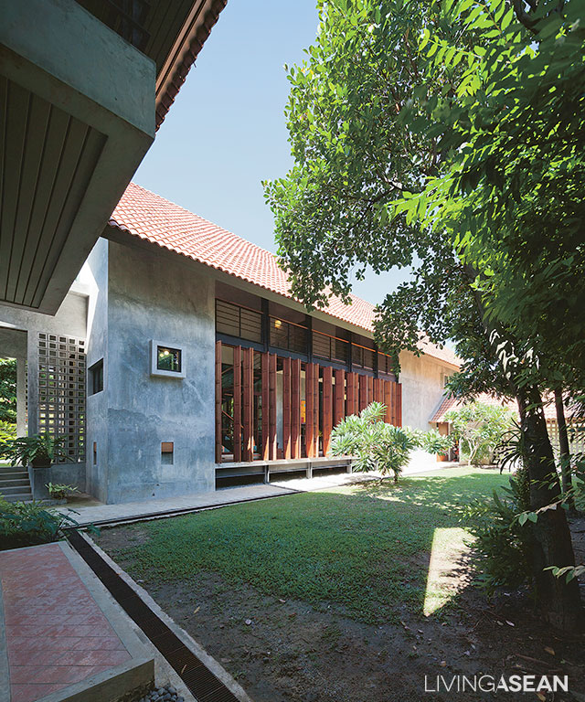 Modern Thai Style House