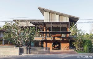 A Brick House Cherished by Two Generations