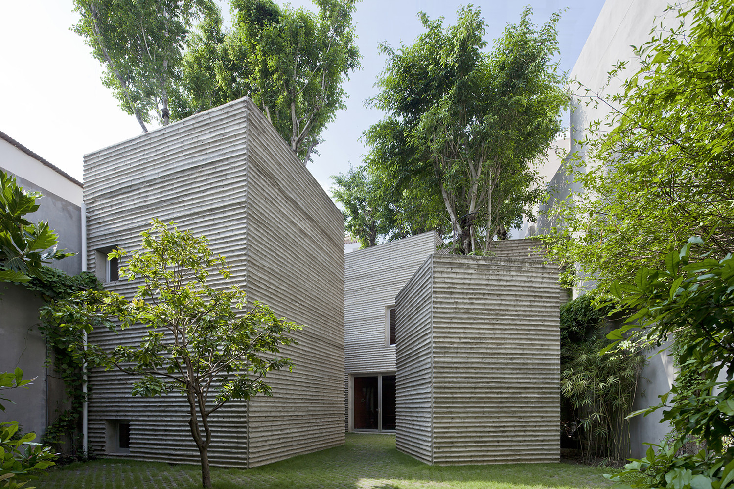 box-shaped concrete houses