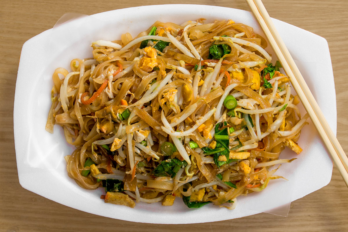 Which is the real Pad Thai? Let’s take a look at what is the real Pad Thai.