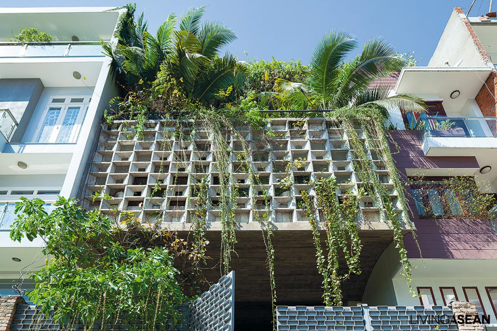 Modern Breeze Blocks home in Ho Chi Minh City