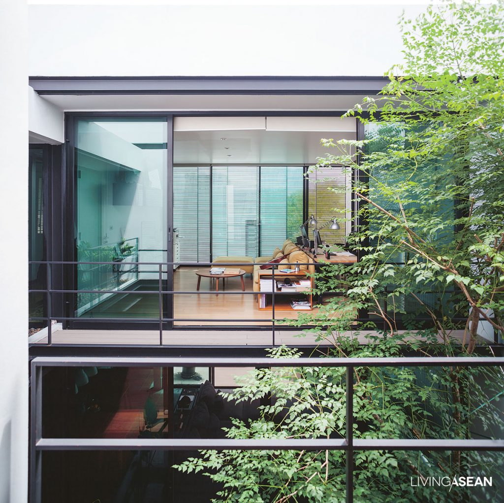 Renovation Brings Comfort into a Modern Home / Living Asean