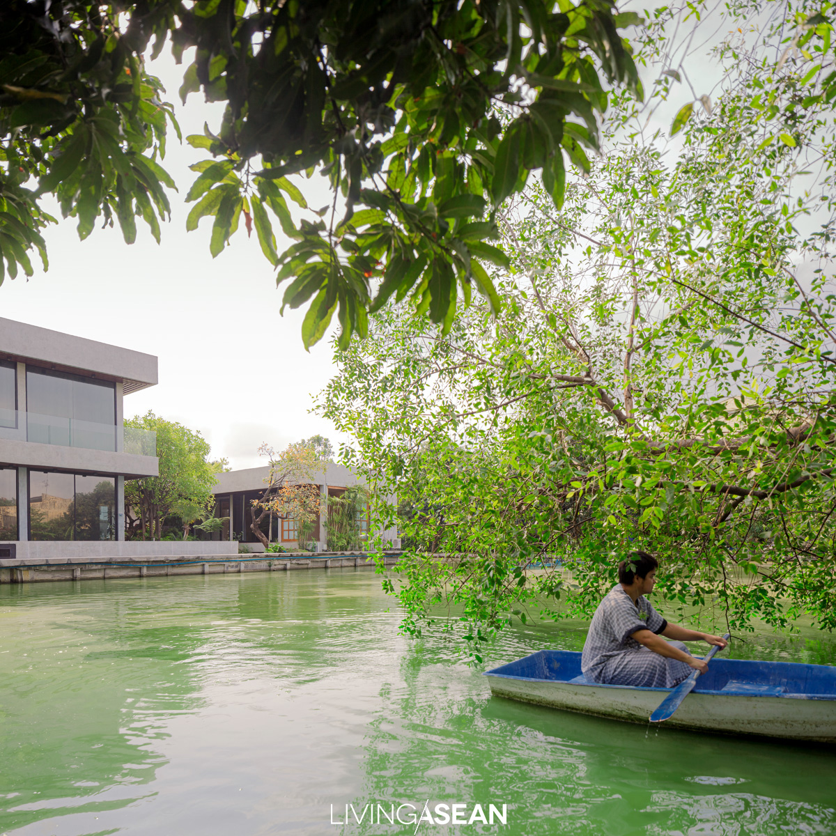 Modern Lake Home