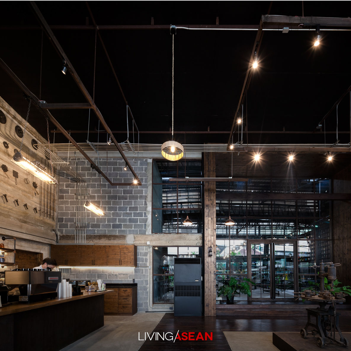 Easternglass Café the Beauty of an Industrial Loft Space