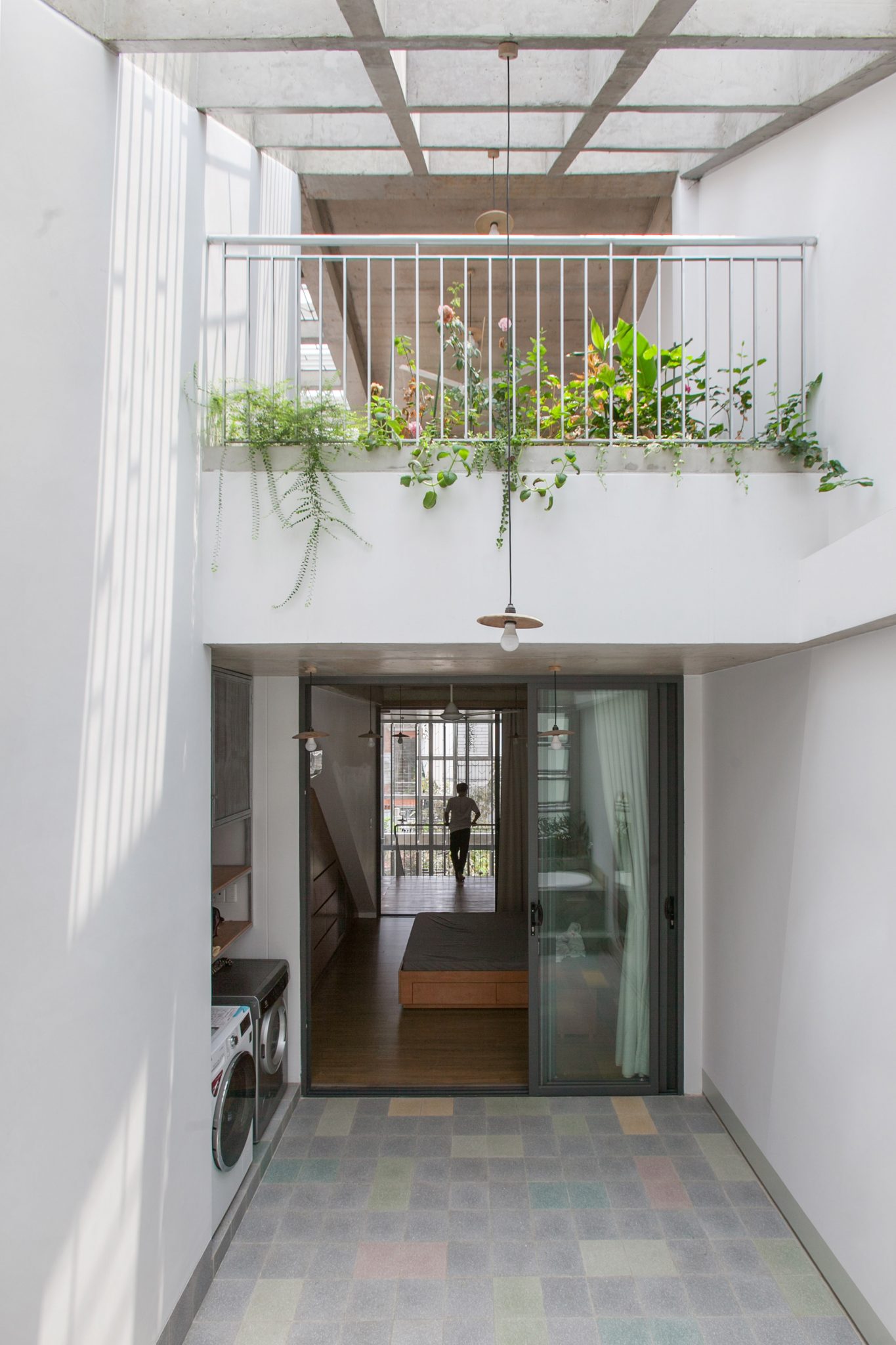 Tan Phu House: From a Narrow Shophouse to a Multi-Floor Green Home ...