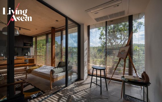 TNOP House: A Mountainside Retreat Affords a Good View of Rural Chiang Rai