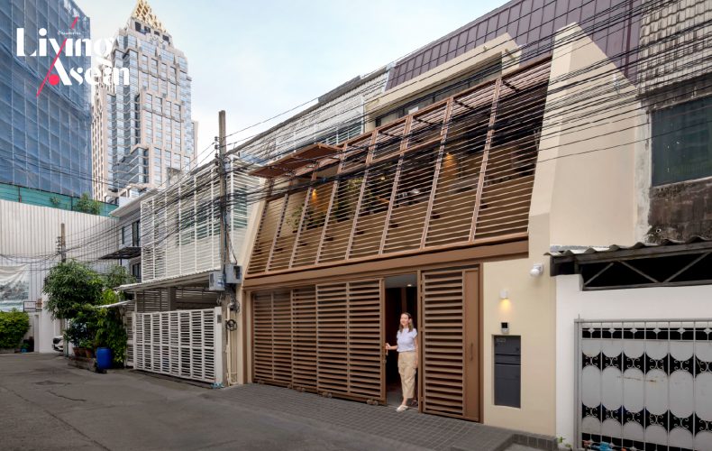 An Urban Townhouse Renovated for the Comfort of an Aging Parent